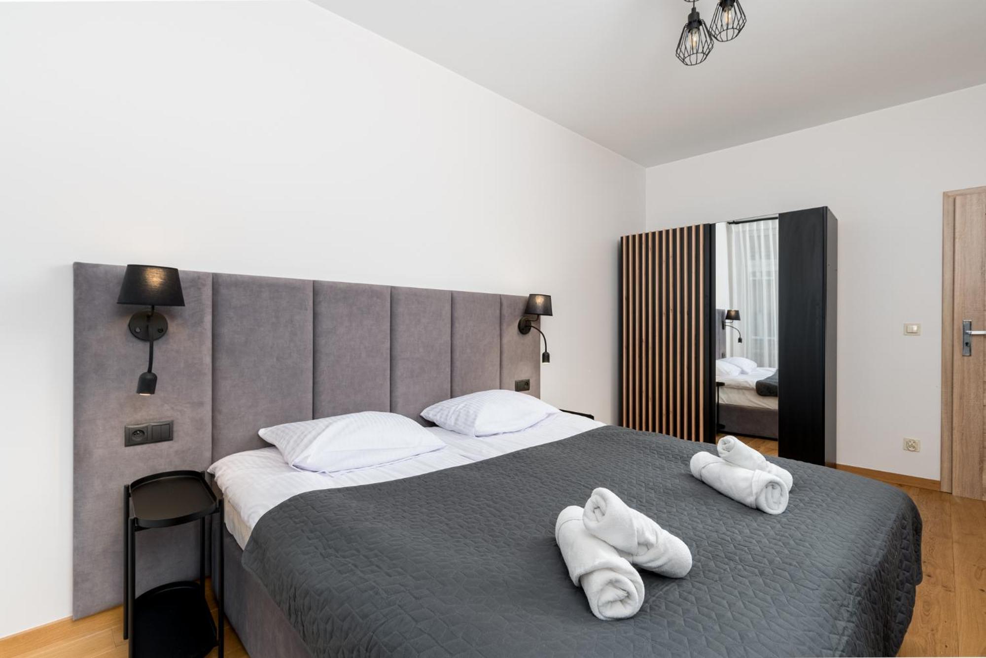 Revesen Premium Apartments Cracovie Extérieur photo