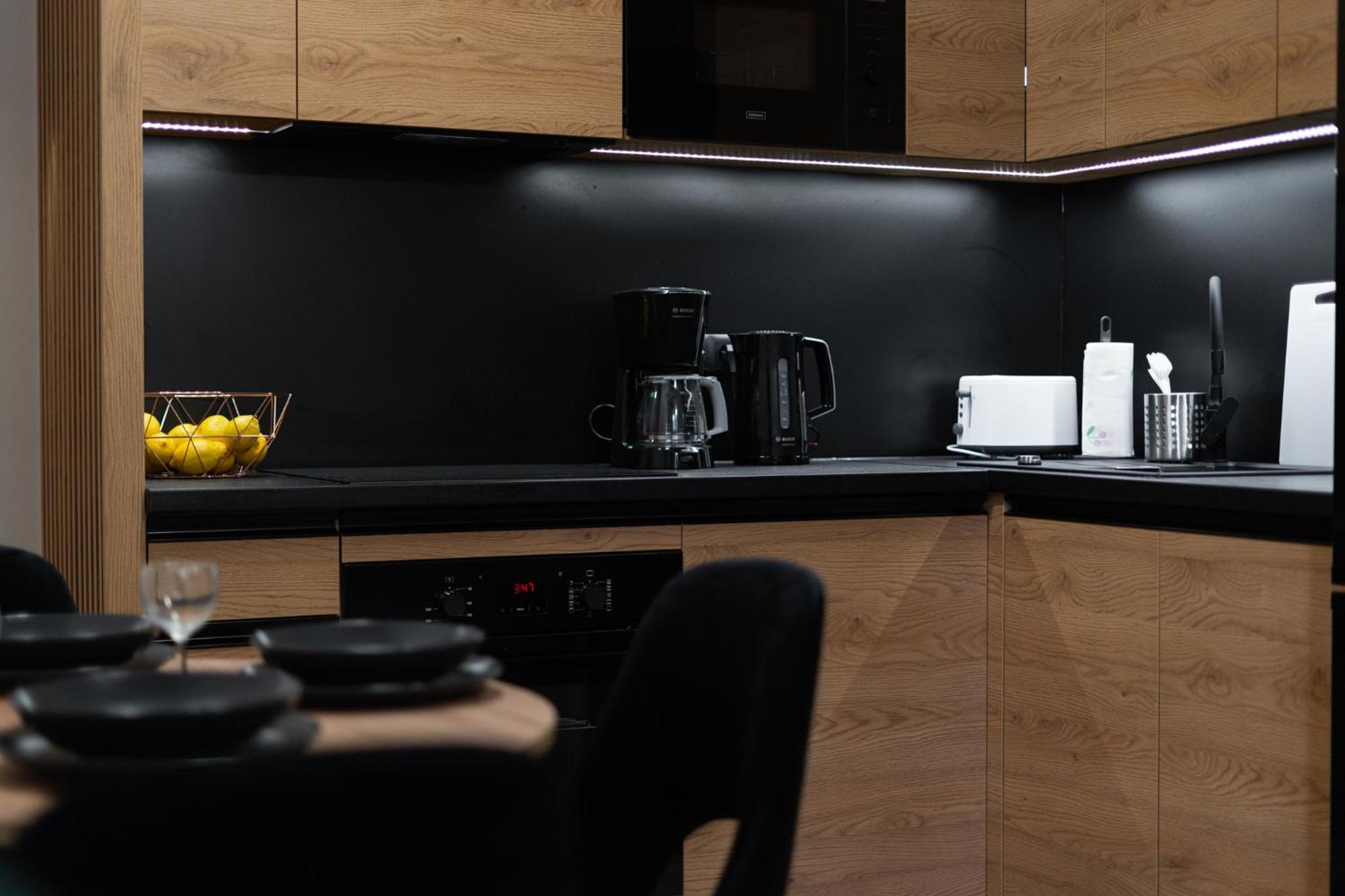 Revesen Premium Apartments Cracovie Extérieur photo