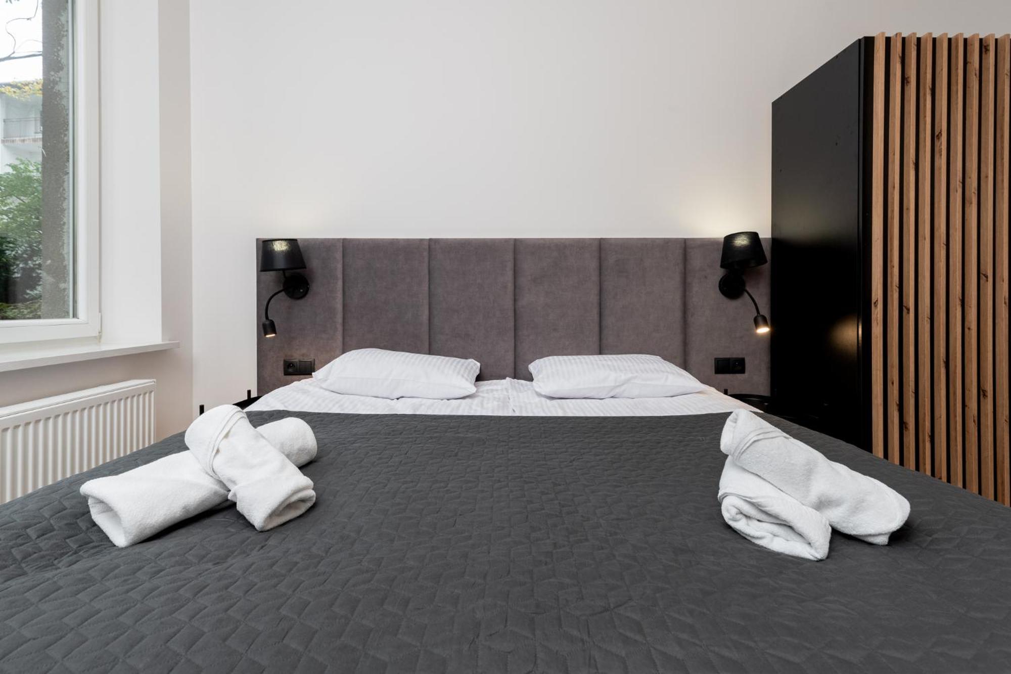 Revesen Premium Apartments Cracovie Extérieur photo