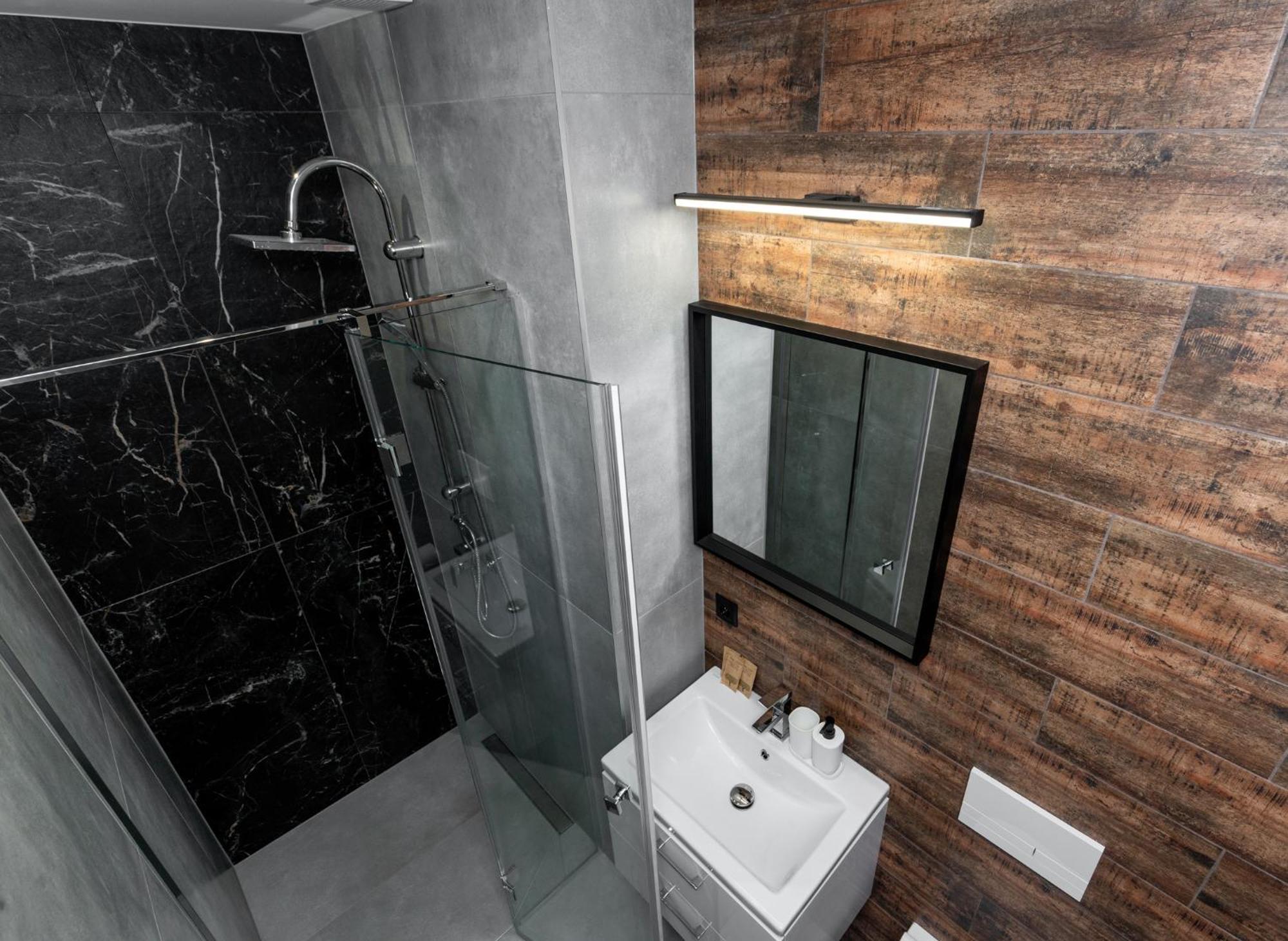 Revesen Premium Apartments Cracovie Extérieur photo