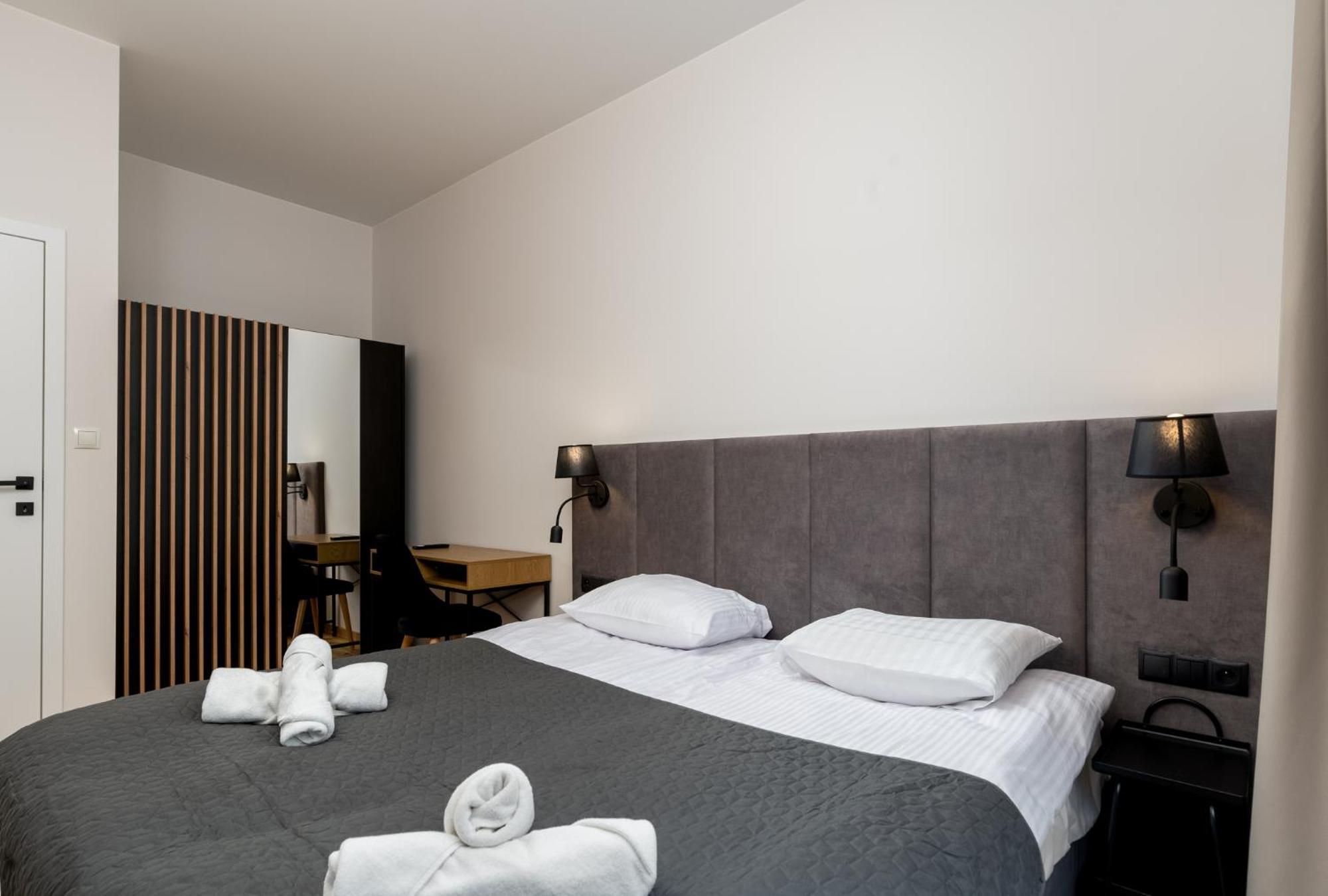 Revesen Premium Apartments Cracovie Extérieur photo