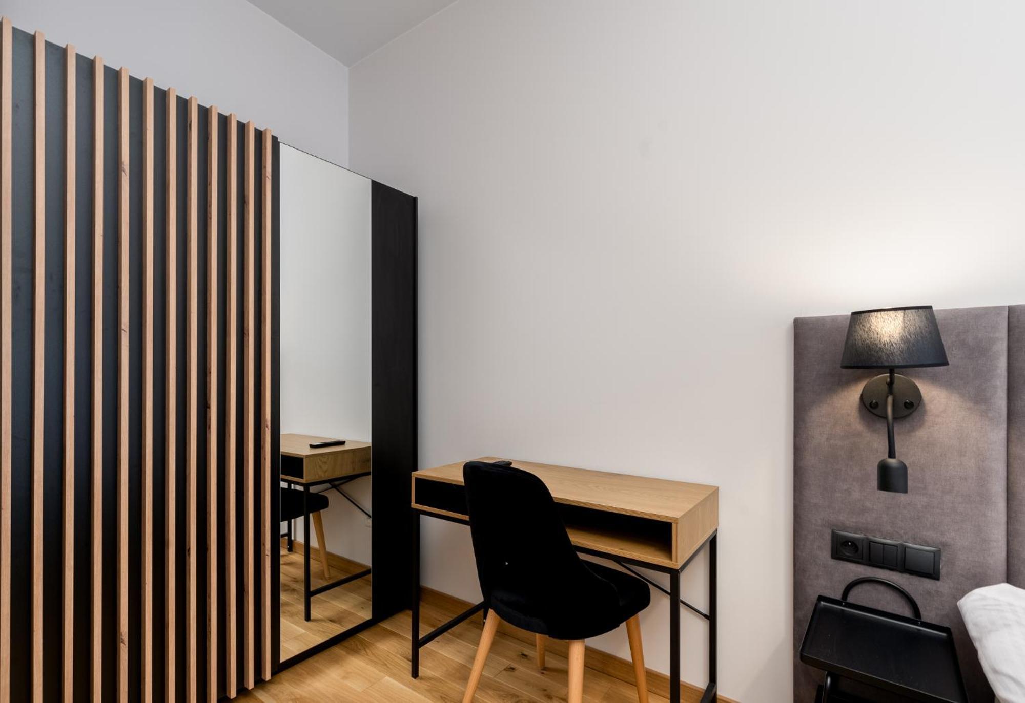Revesen Premium Apartments Cracovie Extérieur photo
