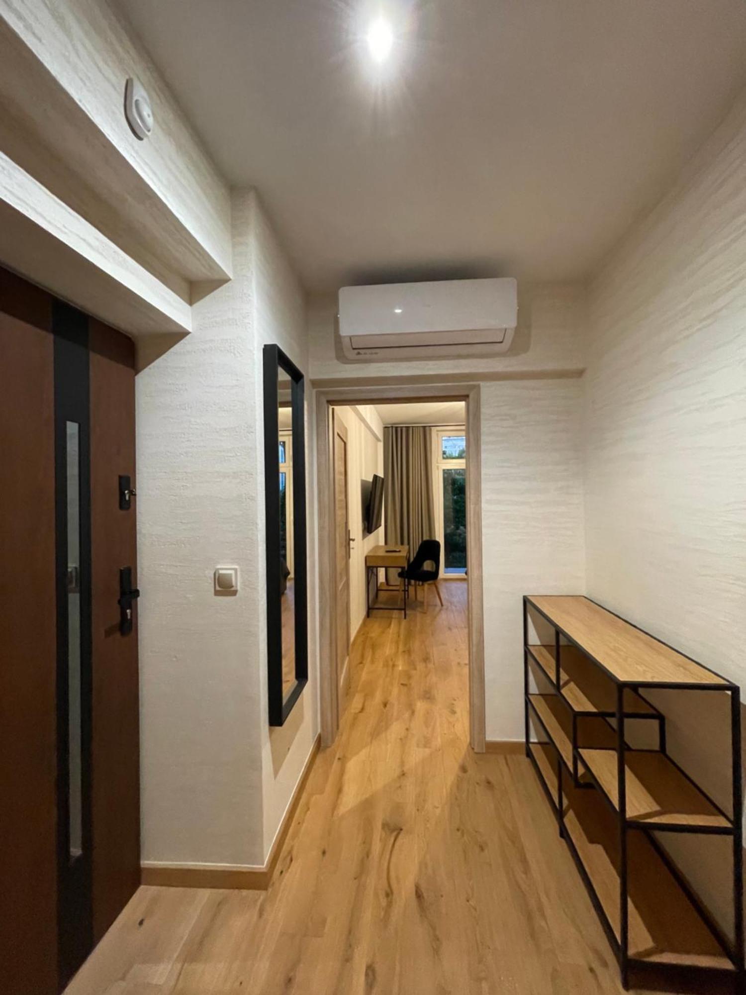 Revesen Premium Apartments Cracovie Extérieur photo